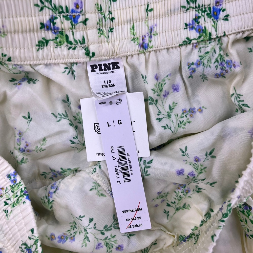 Victorias Secret PINK Satin Ruffle Skirt Shorts Floral Cream Blue Large NWT - Picture 4 of 4